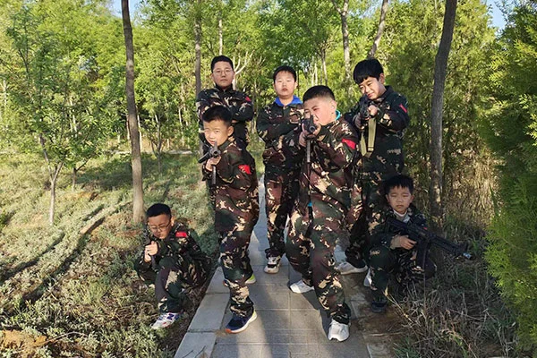 学生球员如何平衡学业和篮球训练调整_1